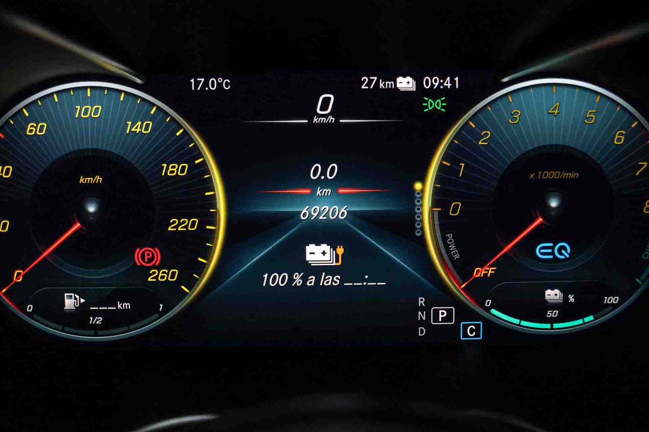 Mercedes GLC Coupé GLC 300 e 4MATIC AMG Line **Techo solar** - Foto 43