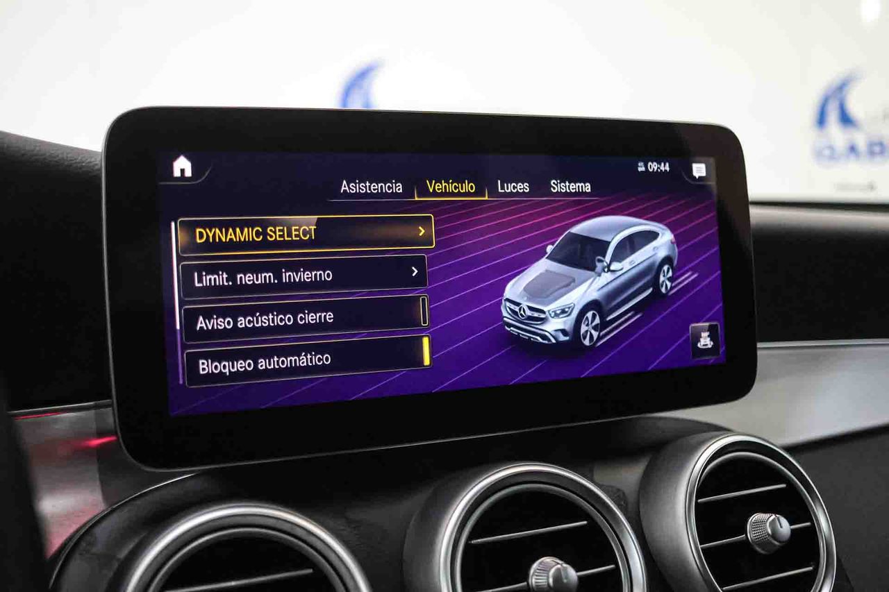 Mercedes GLC Coupé GLC 300 e 4MATIC AMG Line **Techo solar** - Foto 66