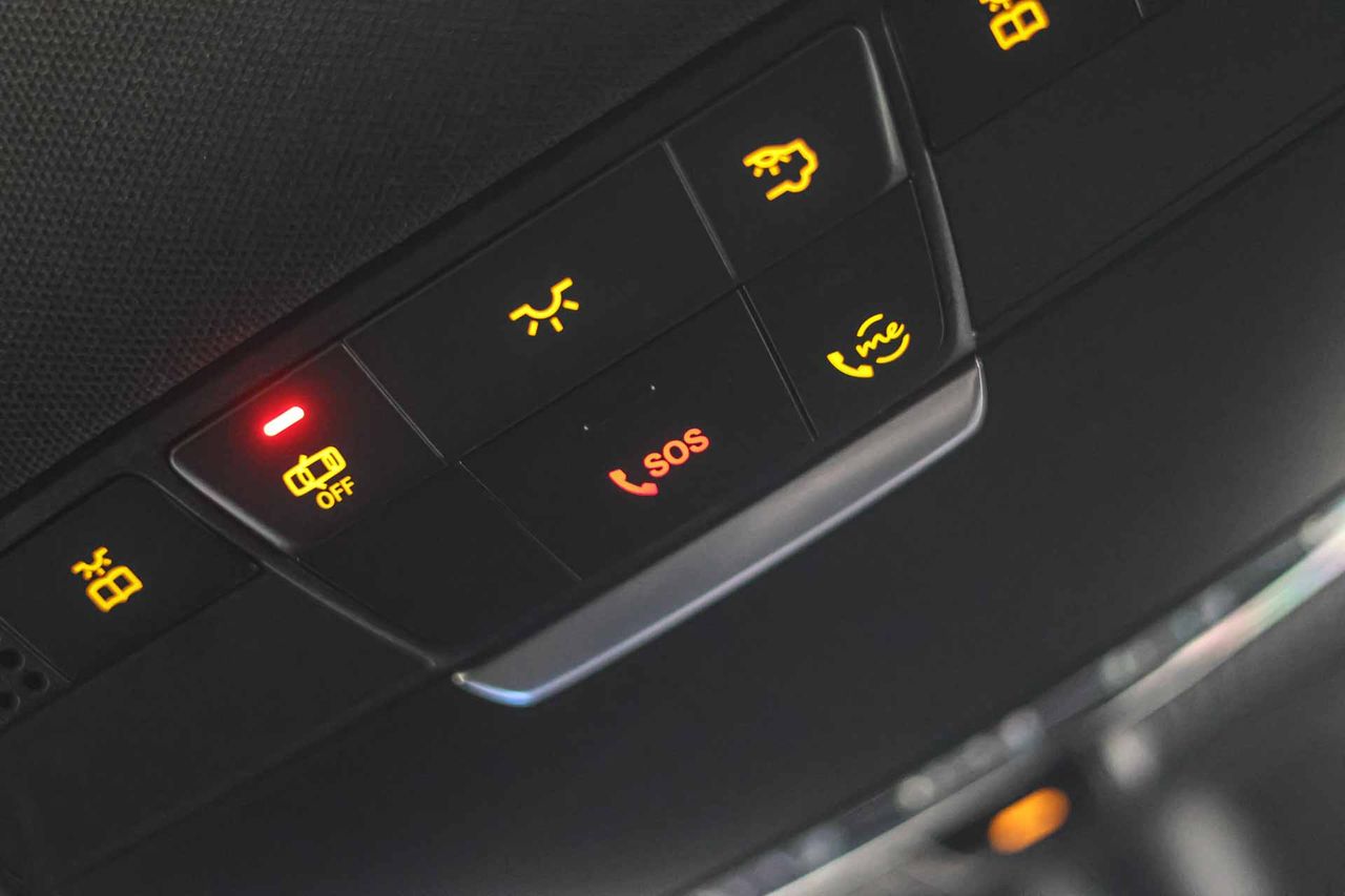 Mercedes GLC Coupé GLC 300 e 4MATIC AMG Line **Techo solar** - Foto 48