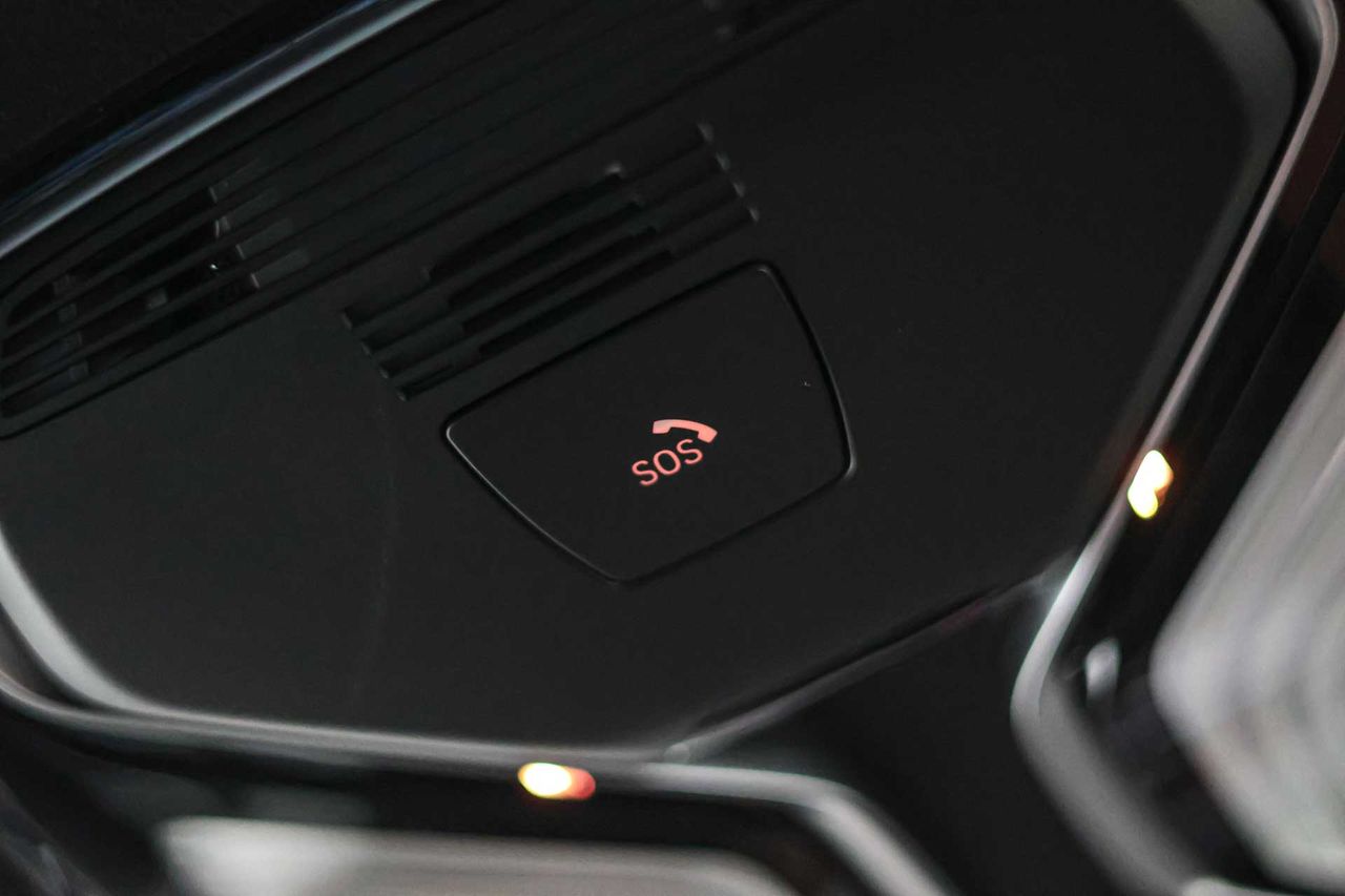 BMW Serie 8 M850i xDrive - Foto 49