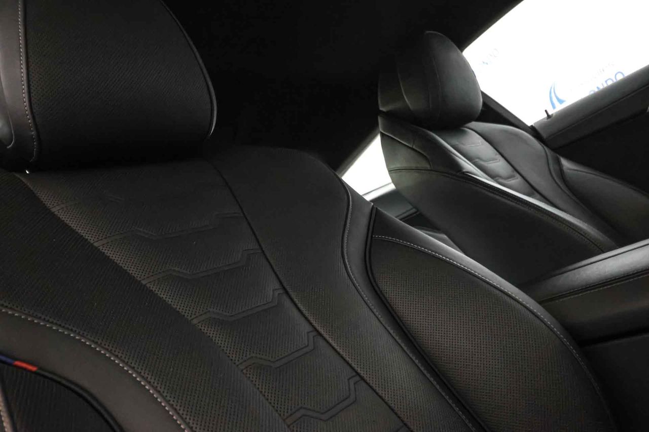BMW Serie 8 M850i xDrive - Foto 51