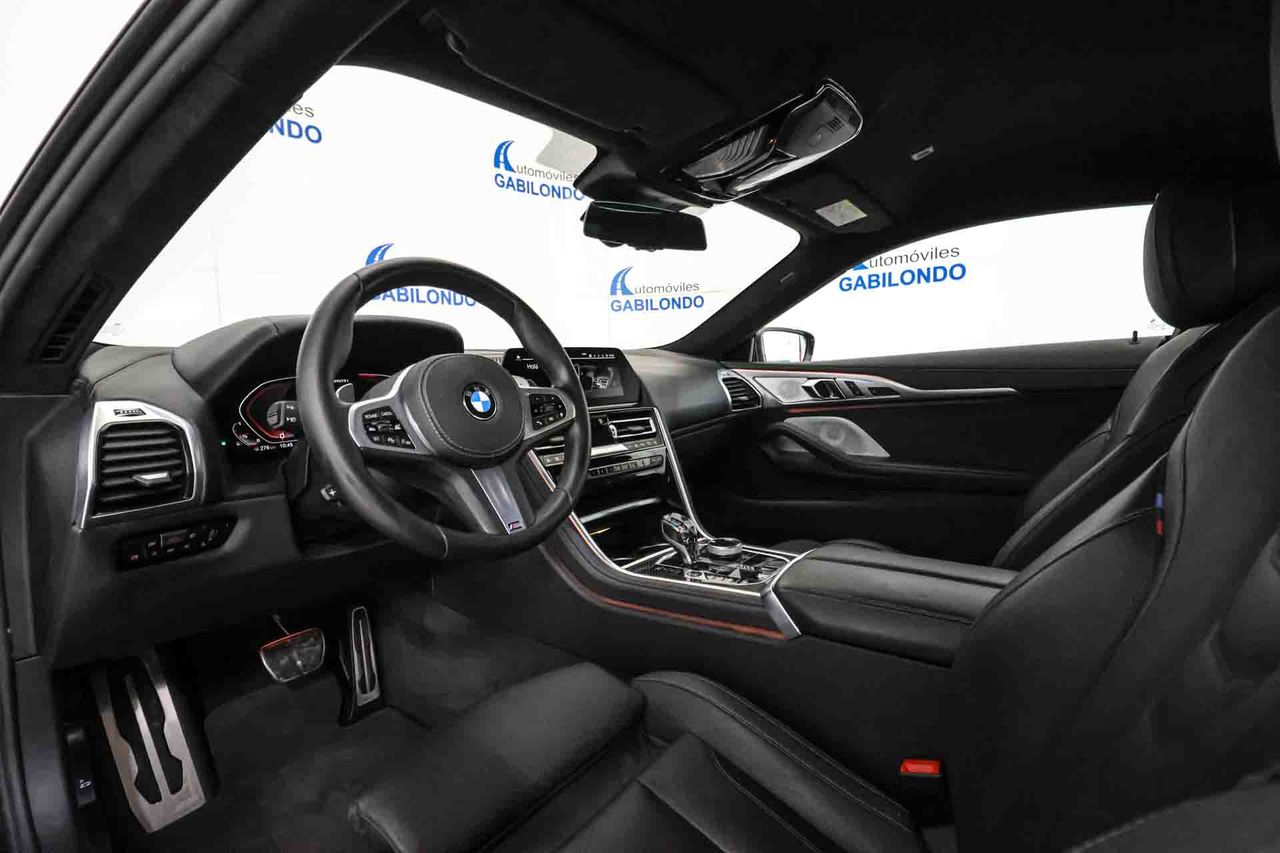 BMW Serie 8 M850i xDrive - Foto 30