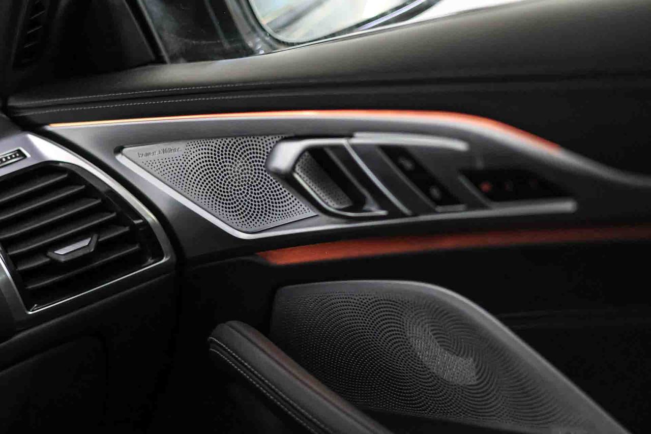 BMW Serie 8 M850i xDrive - Foto 53