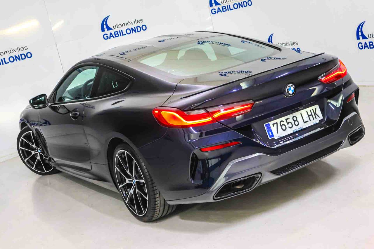 BMW Serie 8 M850i xDrive - Foto 23