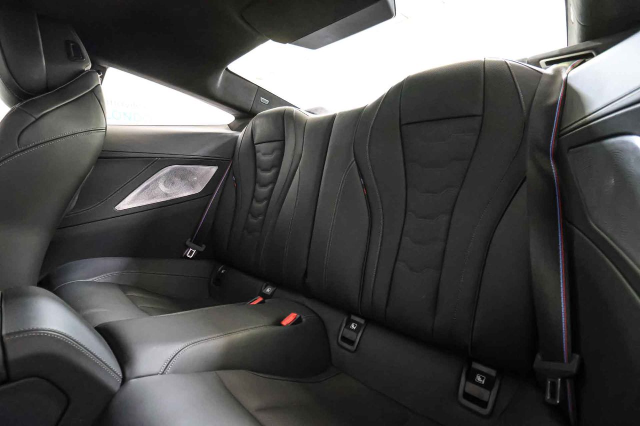 BMW Serie 8 M850i xDrive - Foto 54