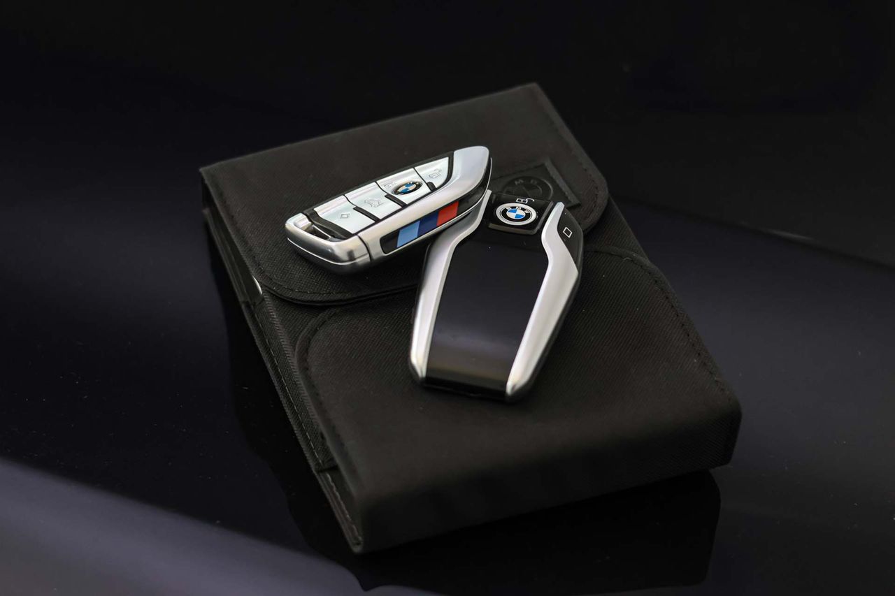 BMW Serie 8 M850i xDrive - Foto 71