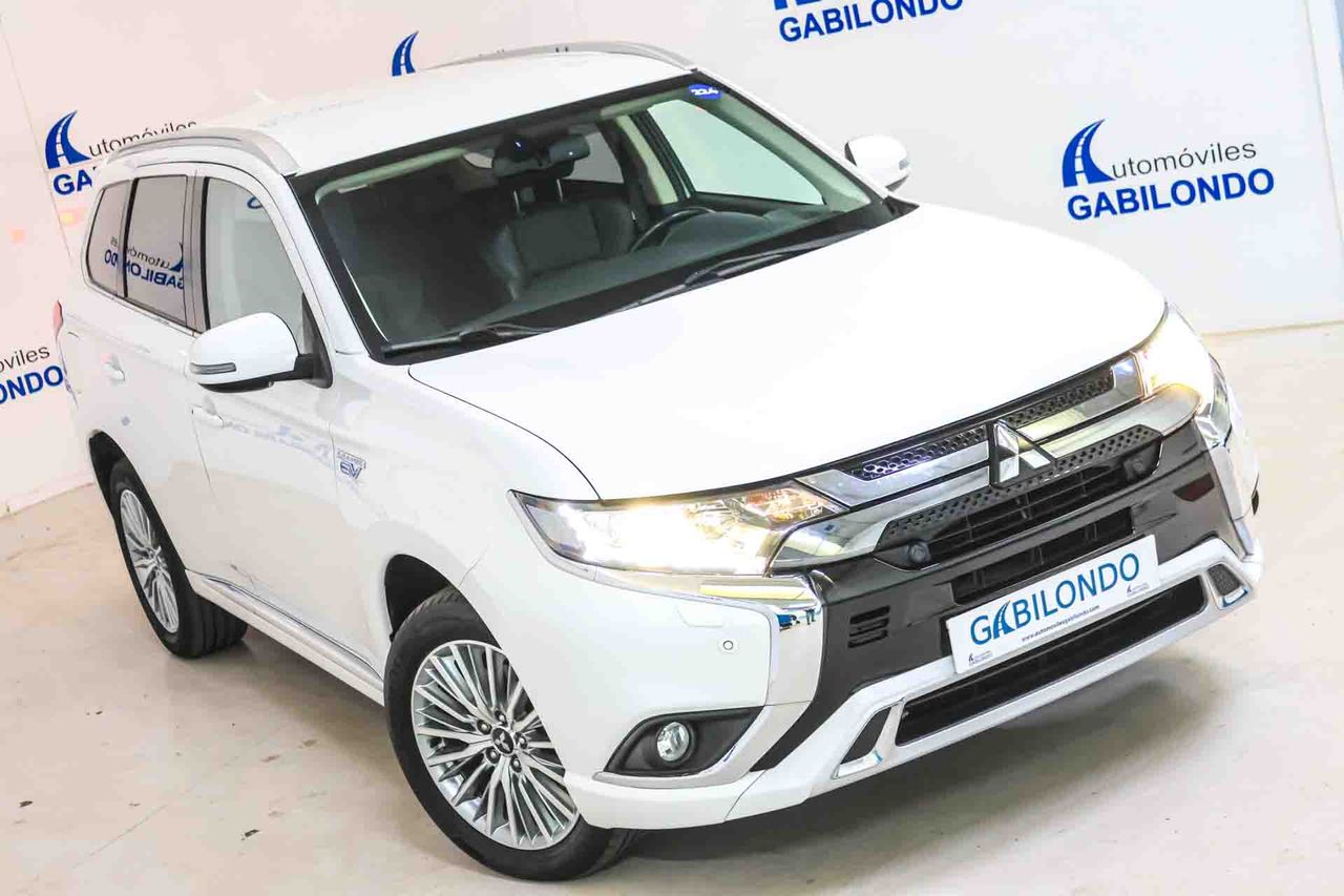 Mitsubishi Outlander 2.4 PHEV Motion Auto 4WD - Foto 16