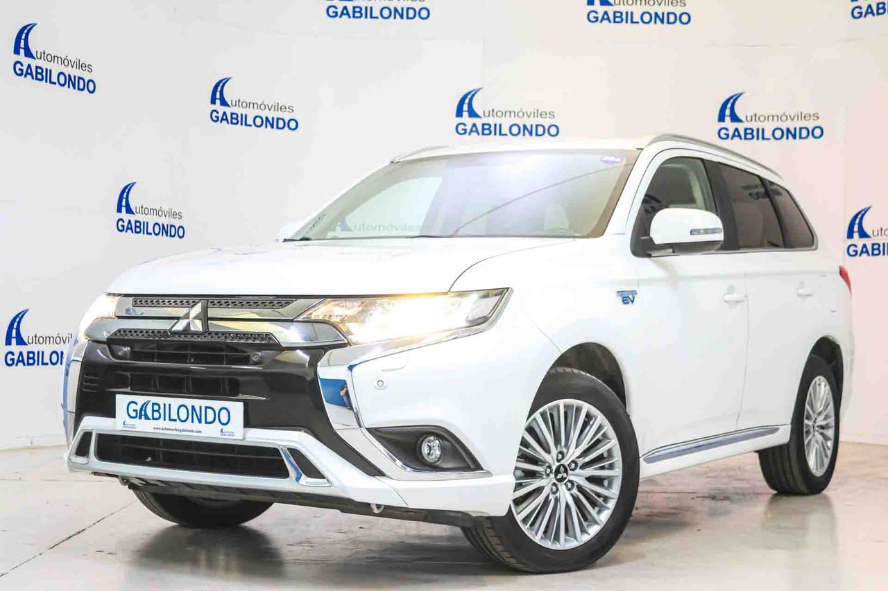 Mitsubishi Outlander 2.4 PHEV Motion Auto 4WD - Foto 12