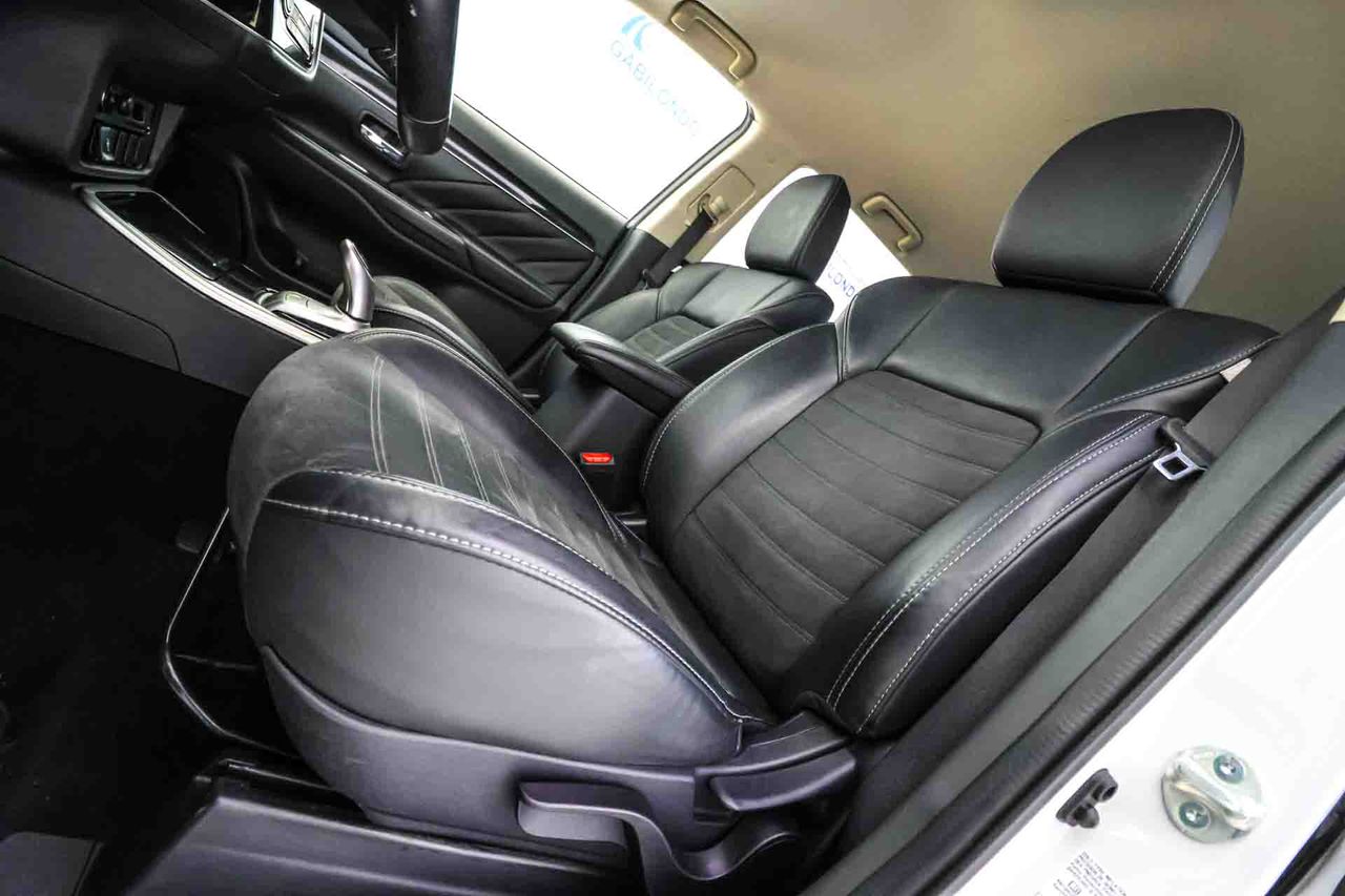 Mitsubishi Outlander 2.4 PHEV Motion Auto 4WD - Foto 32