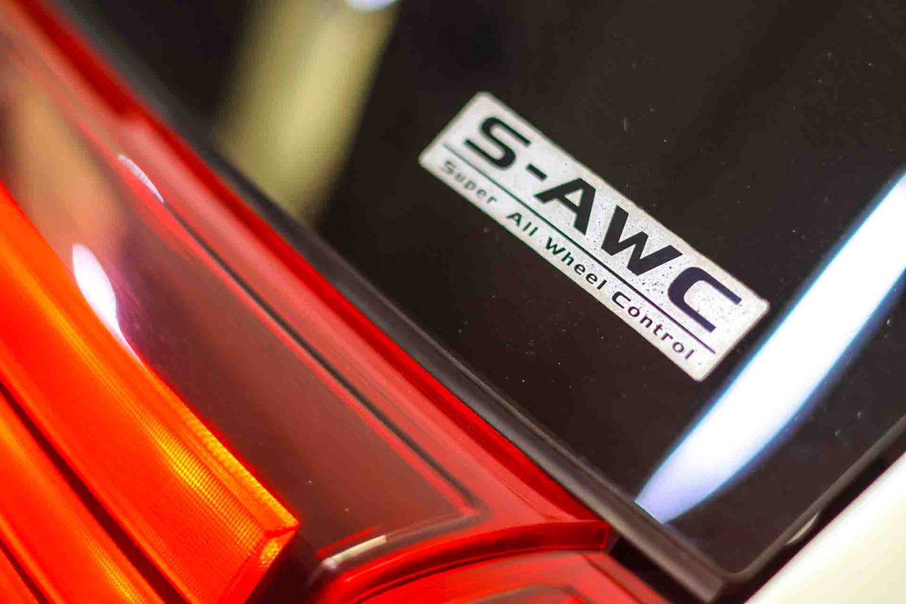 Mitsubishi Outlander 2.4 PHEV Motion Auto 4WD - Foto 23