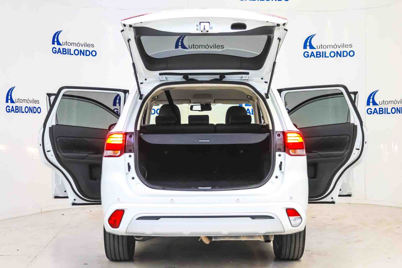 Mitsubishi Outlander 2.4 PHEV Motion Auto 4WD - Foto 28
