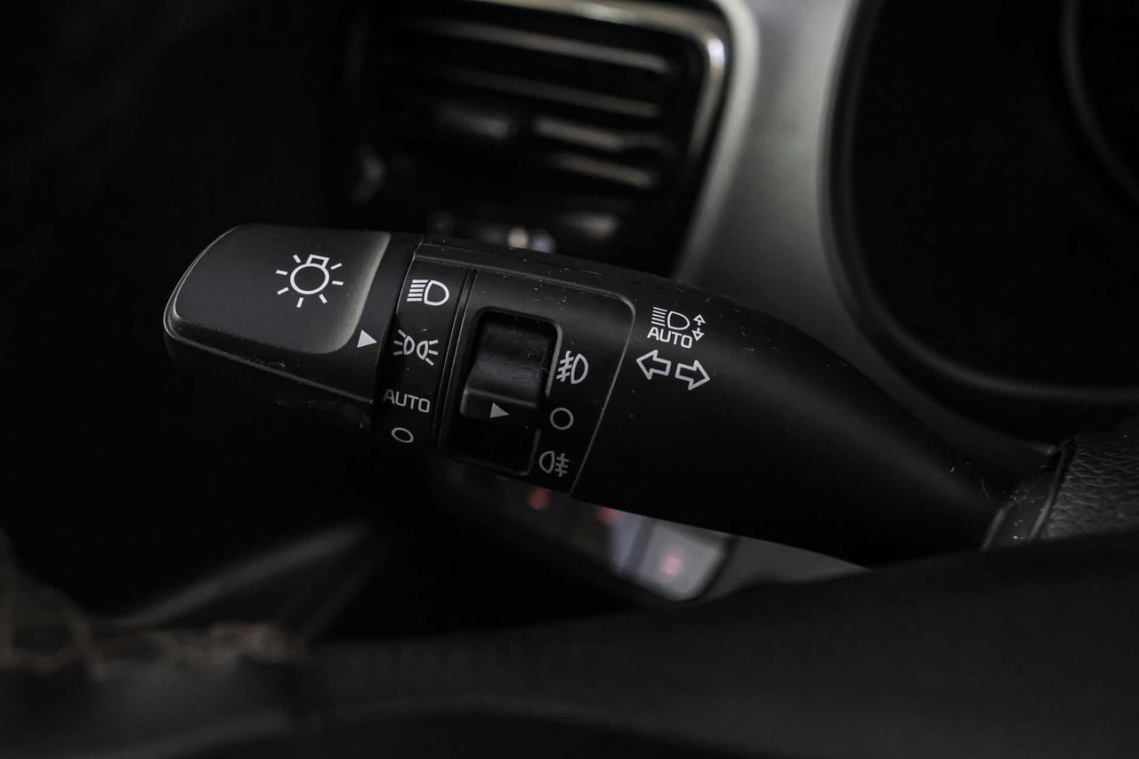 Kia Stonic 1.0 T-GDi 88kW (120CV) MHEV Drive DCT - Foto 35