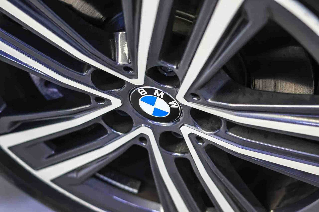 BMW Serie 1 118i **Versión 116i Auto** - Foto 17