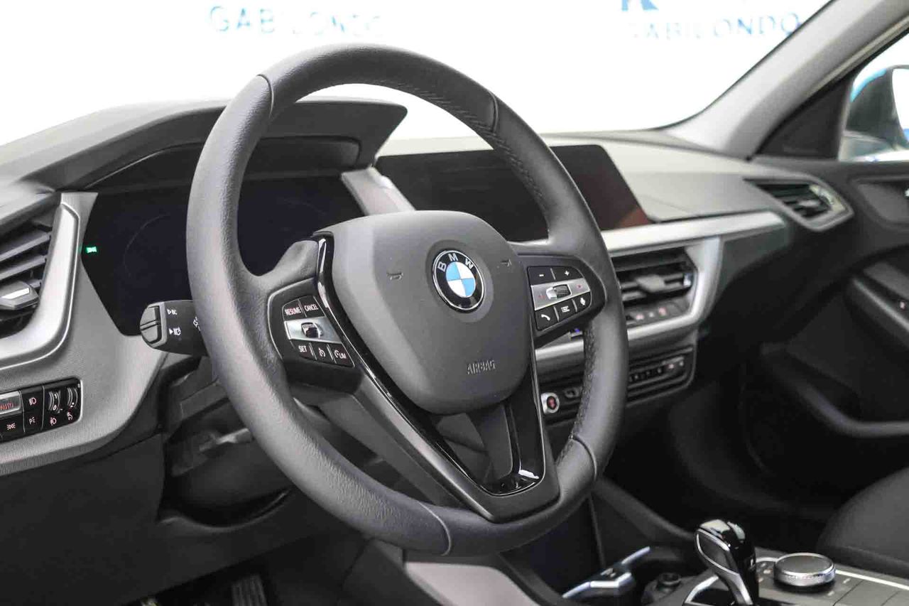 BMW Serie 1 118i **Versión 116i Auto** - Foto 6