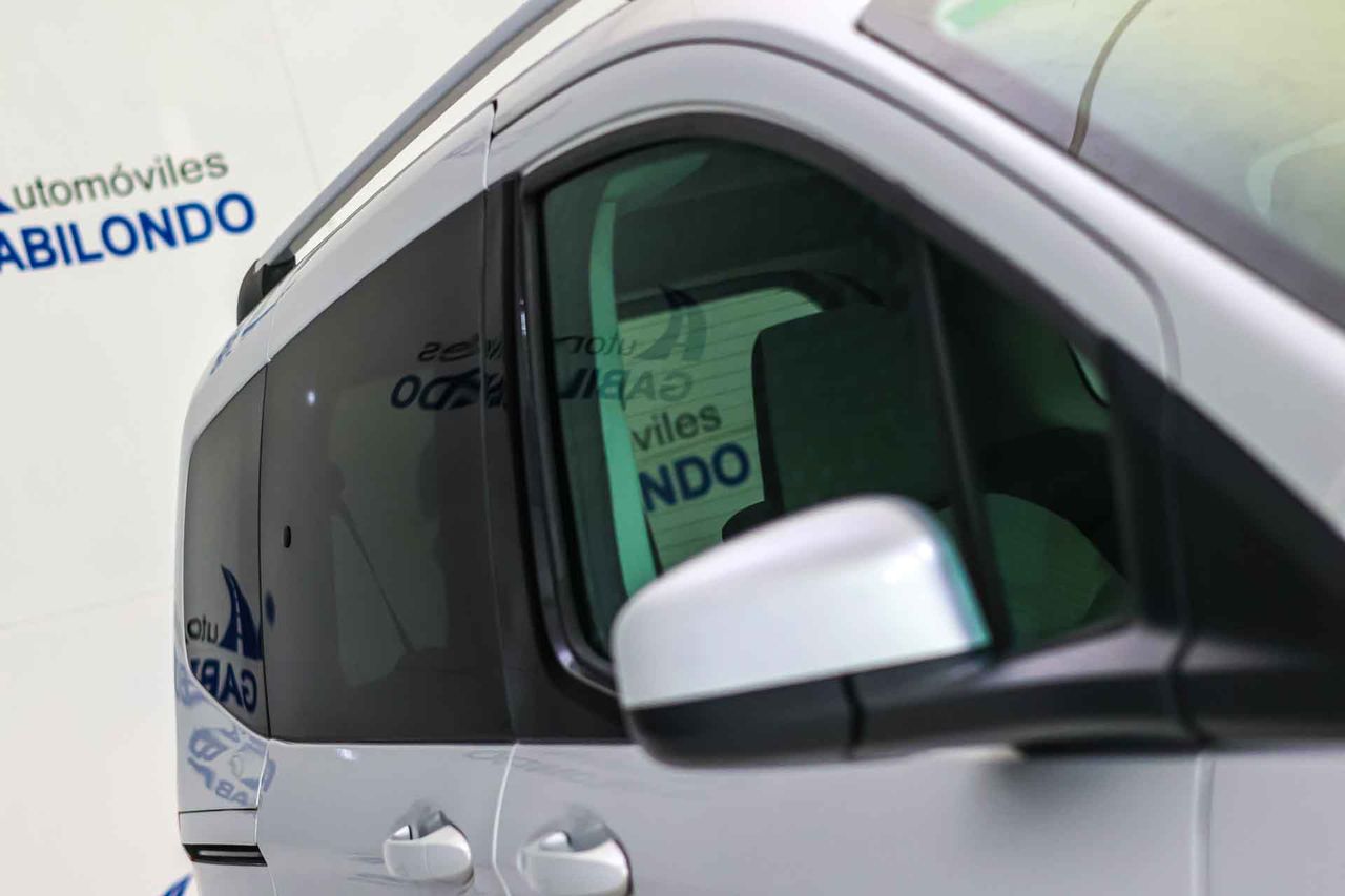 Ford Tourneo Courier 1.0 EcoBoost 100cv Titanium - Foto 18