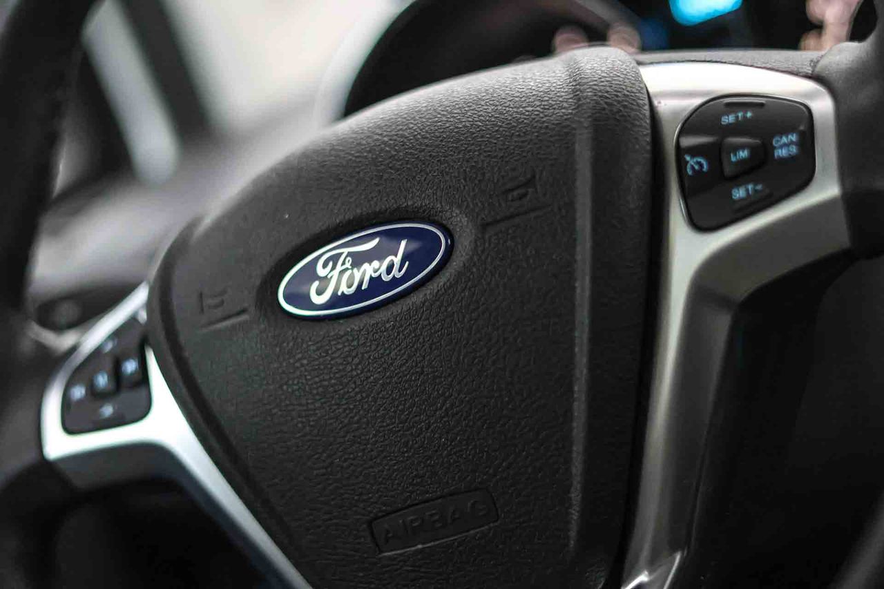 Ford Tourneo Courier 1.0 EcoBoost 100cv Titanium - Foto 37