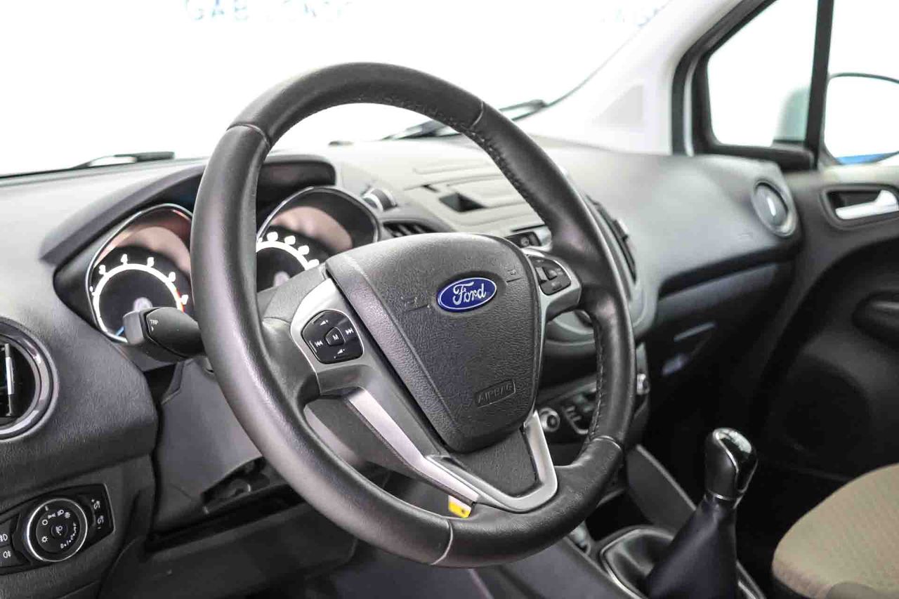 Ford Tourneo Courier 1.0 EcoBoost 100cv Titanium - Foto 6