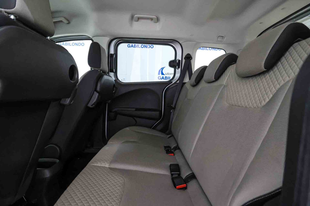 Ford Tourneo Courier 1.0 EcoBoost 100cv Titanium - Foto 48