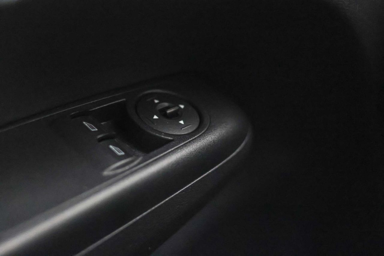 Ford Tourneo Courier 1.0 EcoBoost 100cv Titanium - Foto 34