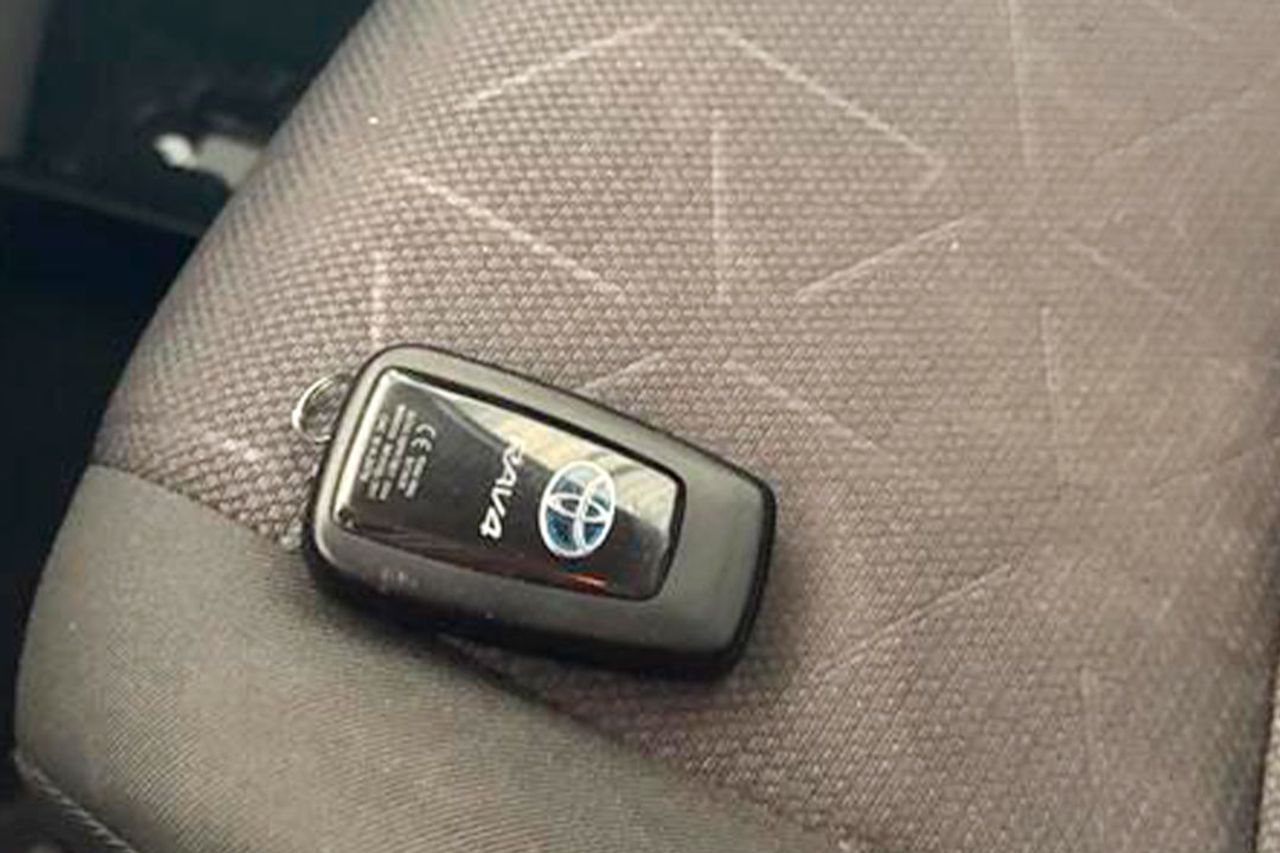 Toyota Rav4 2.5l 220H Business - Foto 6