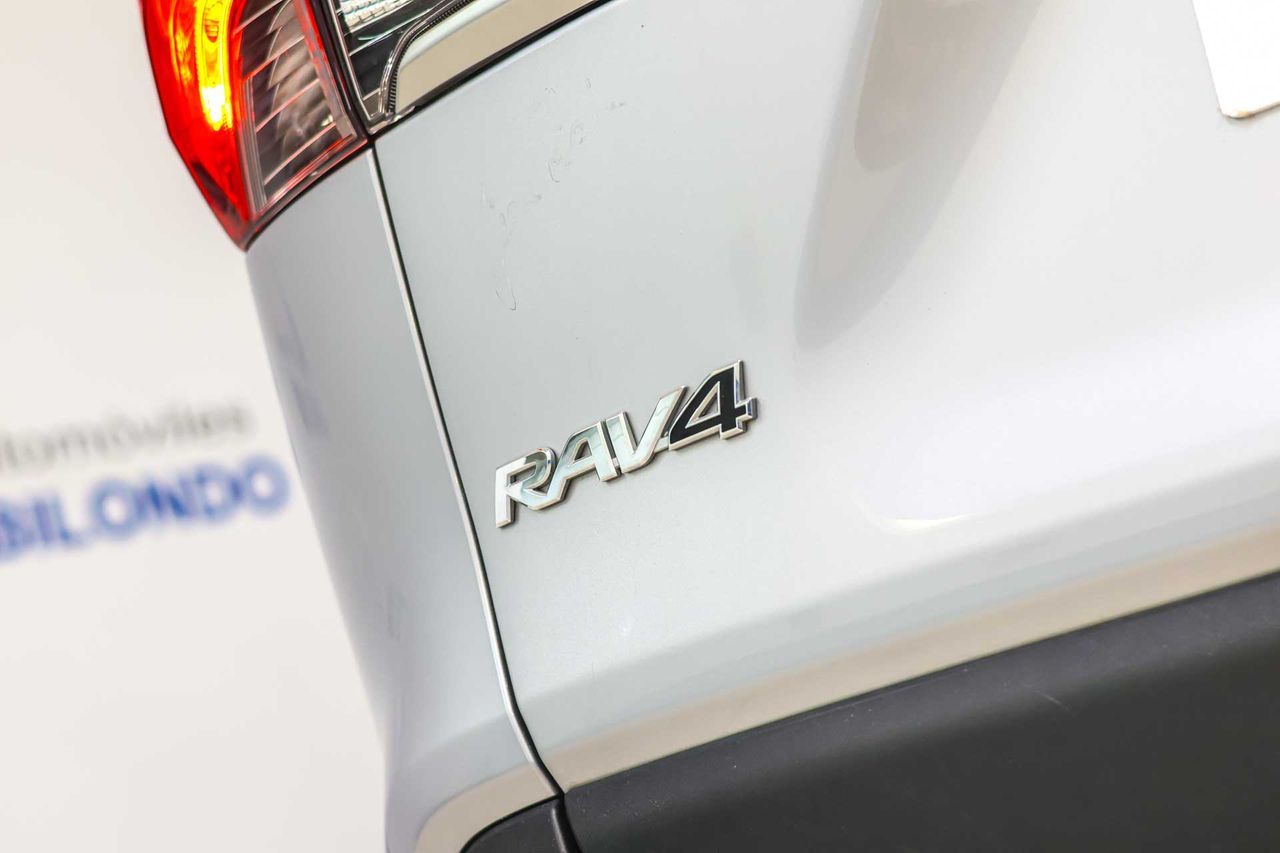 Toyota Rav4 2.5l 220H Business - Foto 14