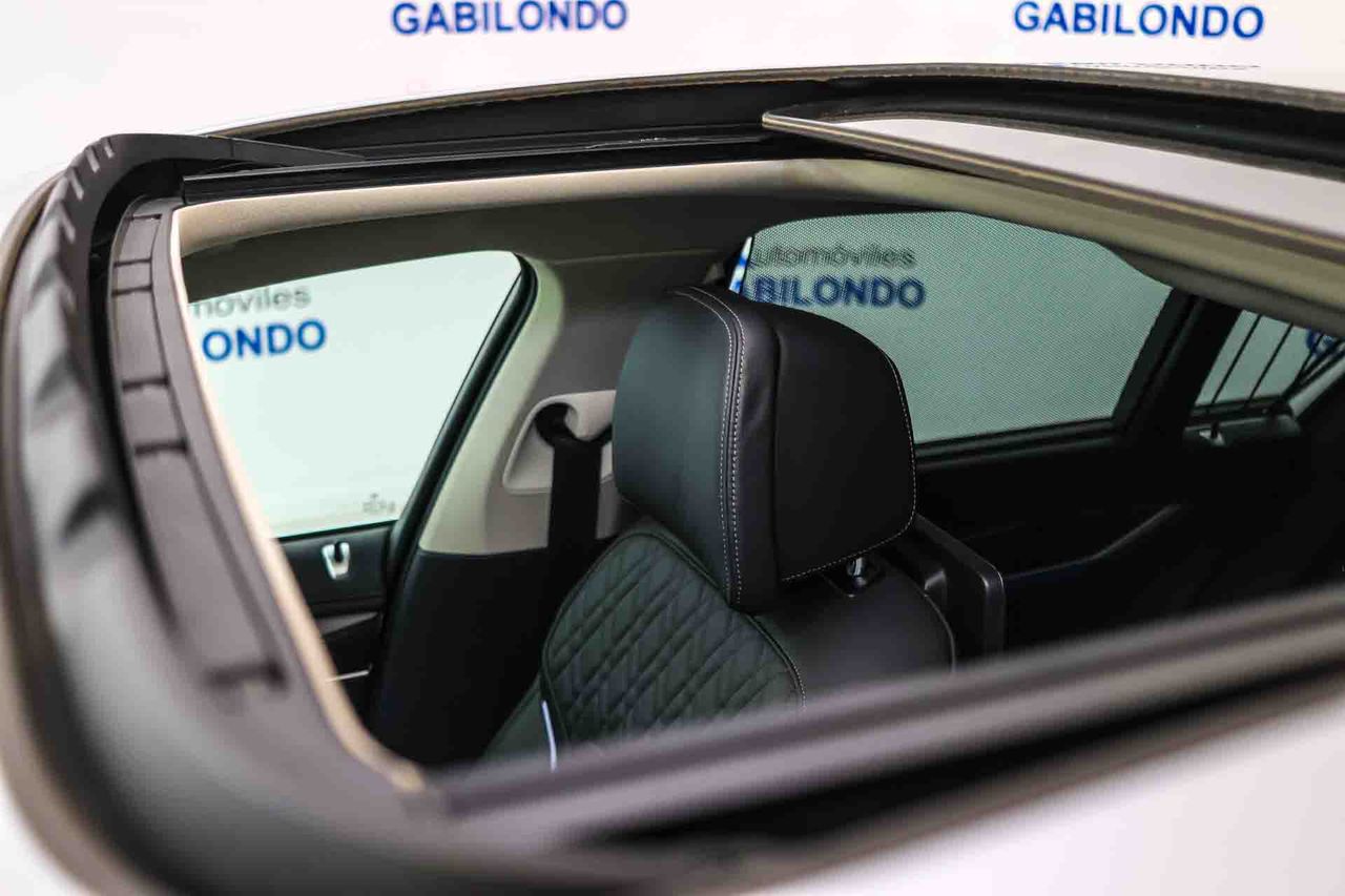 BMW Serie 7 745e - Foto 16