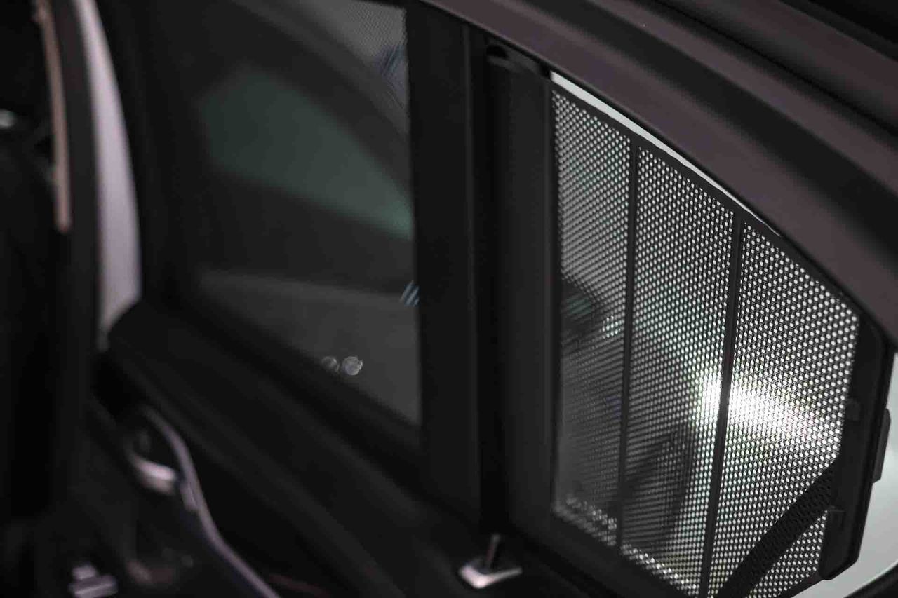 BMW Serie 7 745e - Foto 71