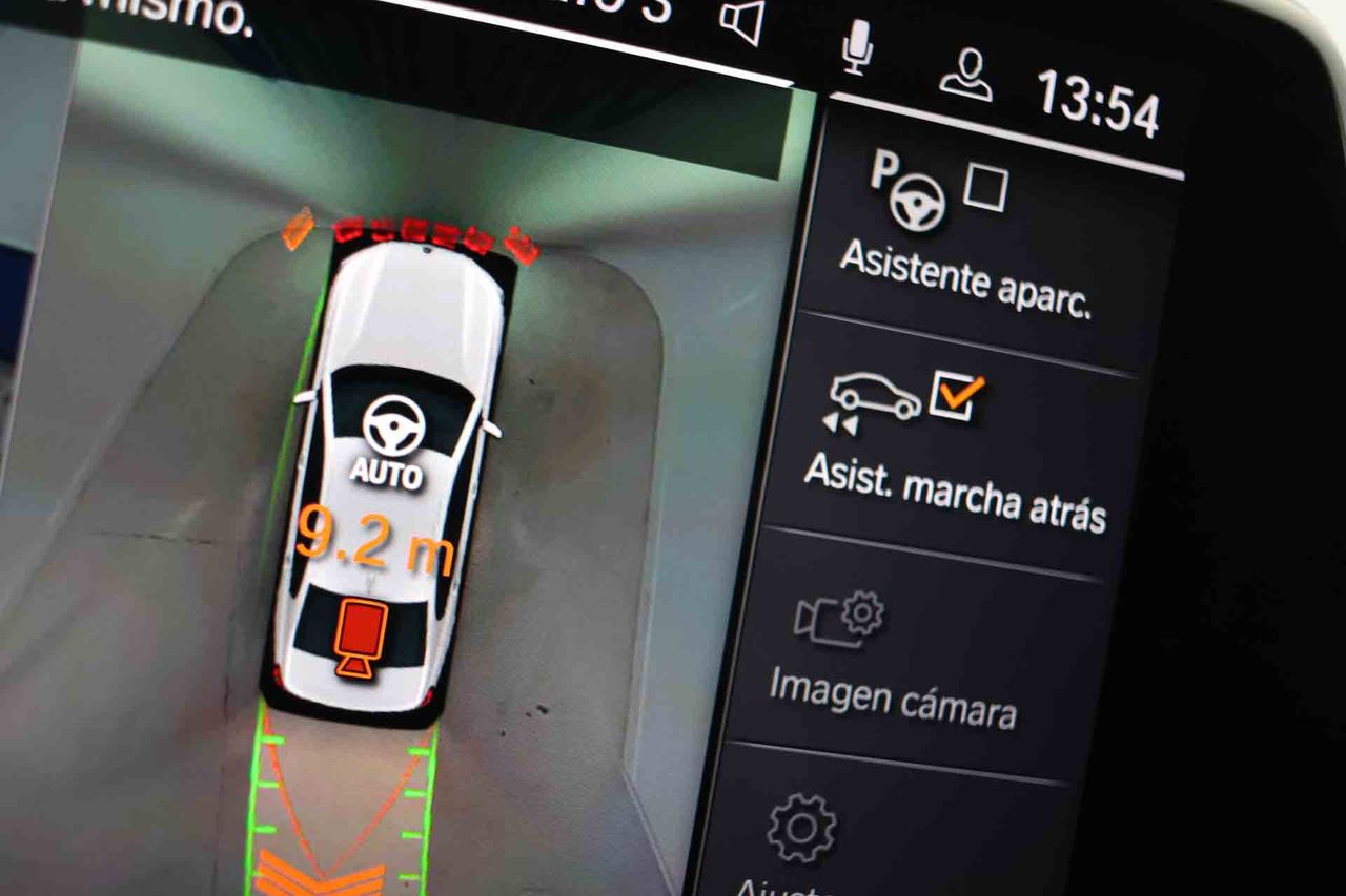 BMW Serie 7 745e - Foto 94