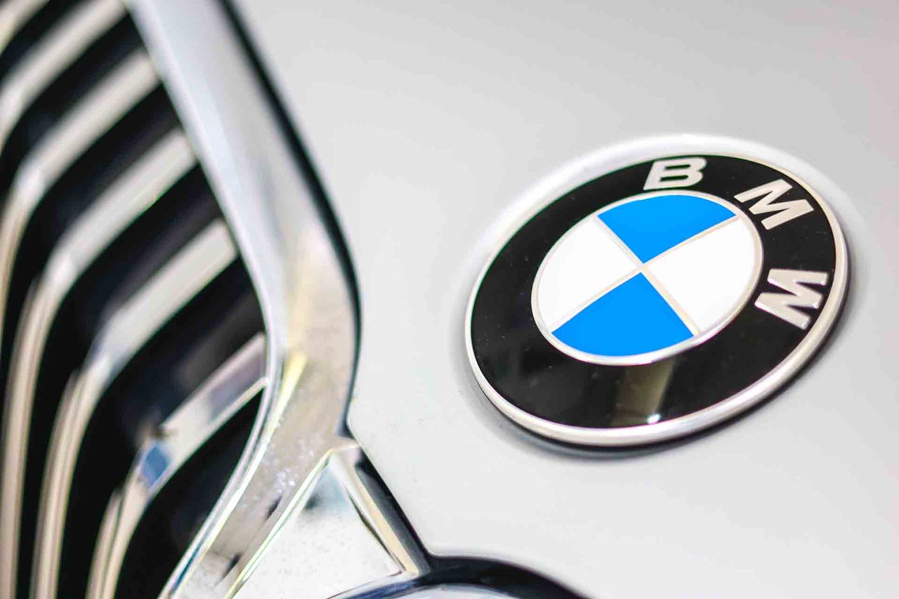 BMW Serie 7 745e - Foto 10