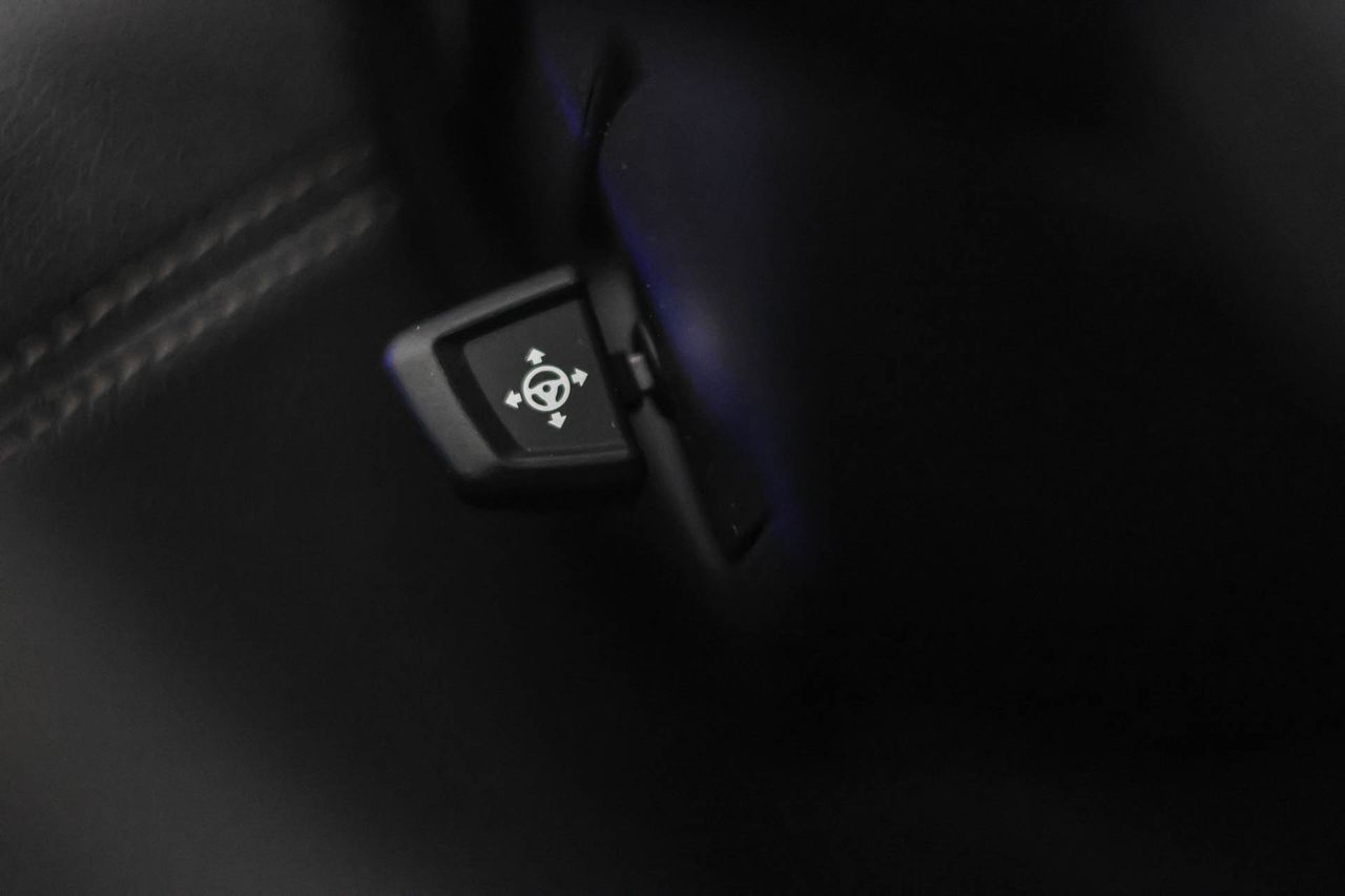 BMW Serie 7 745e - Foto 44