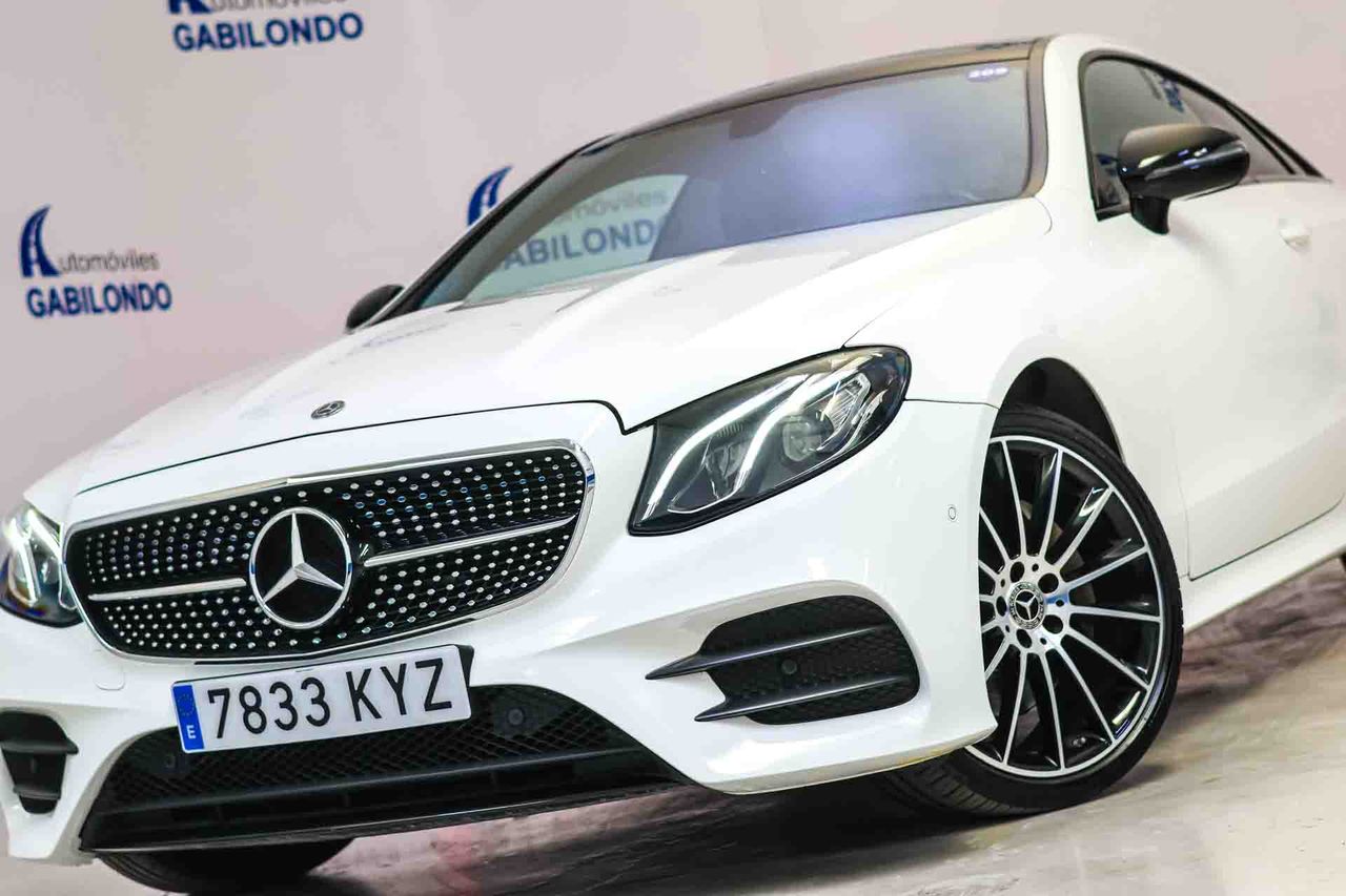 Mercedes Clase E Coupé E 220 d 4MATIC AMG Line **Techo panorámico** - Foto 20