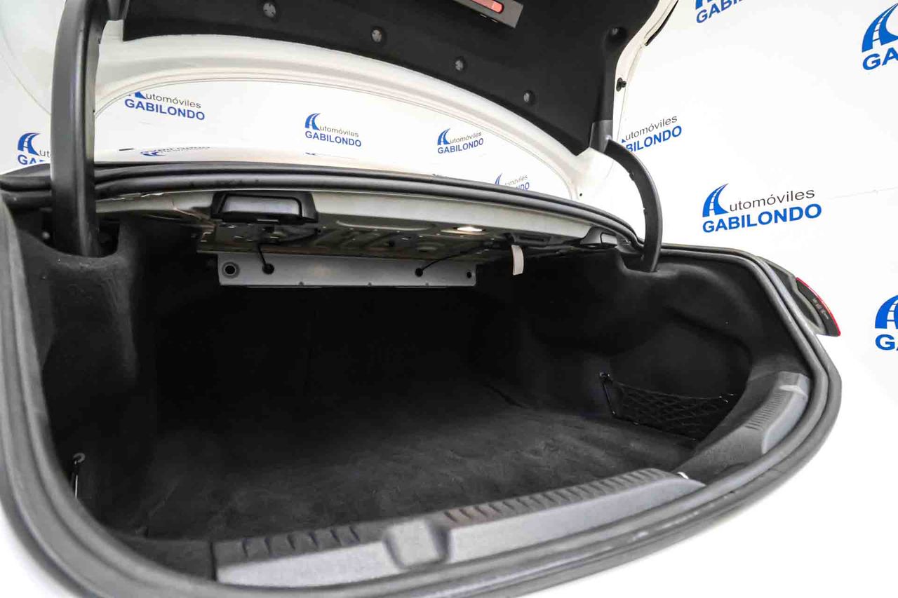 Mercedes Clase E Coupé E 220 d 4MATIC AMG Line **Techo panorámico** - Foto 54