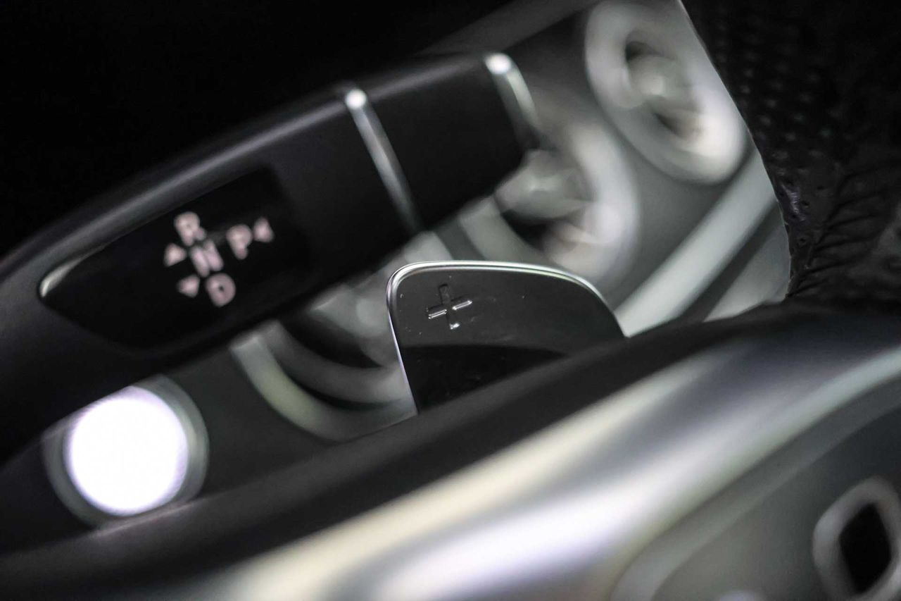 Mercedes Clase E Coupé E 220 d 4MATIC AMG Line **Techo panorámico** - Foto 38