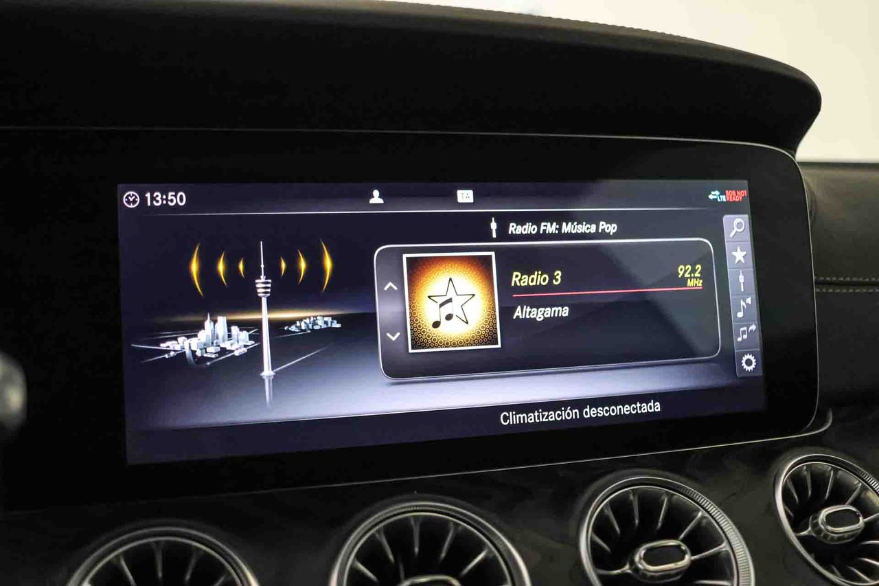 Mercedes Clase E Coupé E 220 d 4MATIC AMG Line **Techo panorámico** - Foto 57