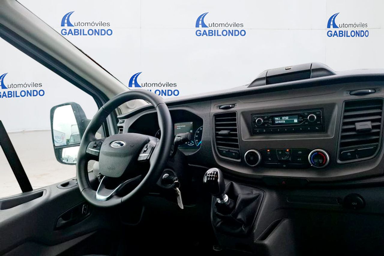 Ford Transit Chasis Cabina 3500 L4 Ecoblue  - Foto 3