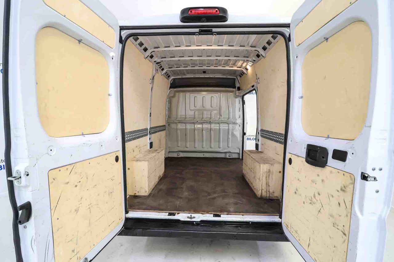 Opel Movano L1H2 2.2BlueHDI **Sólo 13248kms** - Foto 23