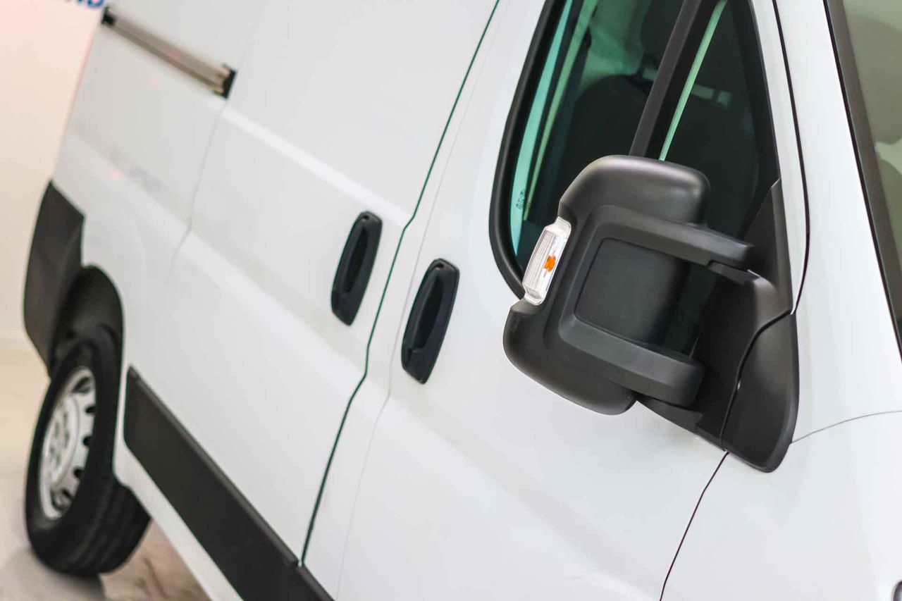 Opel Movano L1H2 2.2BlueHDI **Sólo 13248kms** - Foto 18