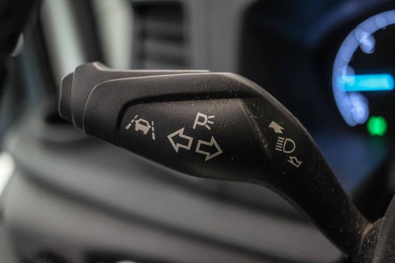 Ford Transit 2.0TDCI Chasis Cabina L2 *Caja abierta* *Basculante* *Sólo 39000kms** - Foto 26