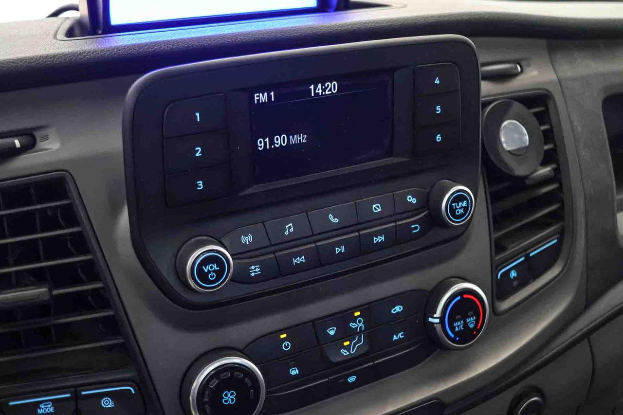 Ford Transit 2.0TDCI Chasis Cabina L2 *Caja abierta* *Basculante* *Sólo 39000kms** - Foto 39