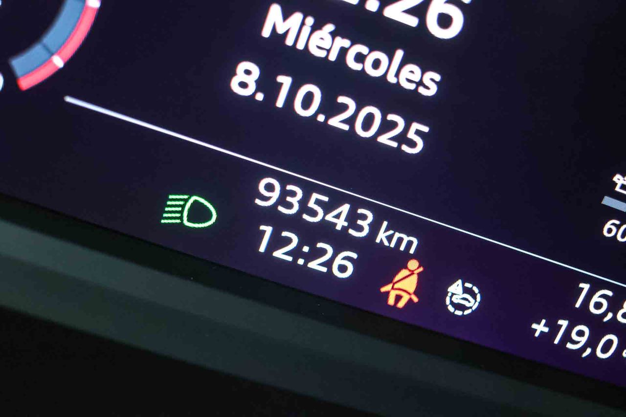 Audi A3 Sedan 35 TFSI 110kW (150CV) S tronic - Foto 7