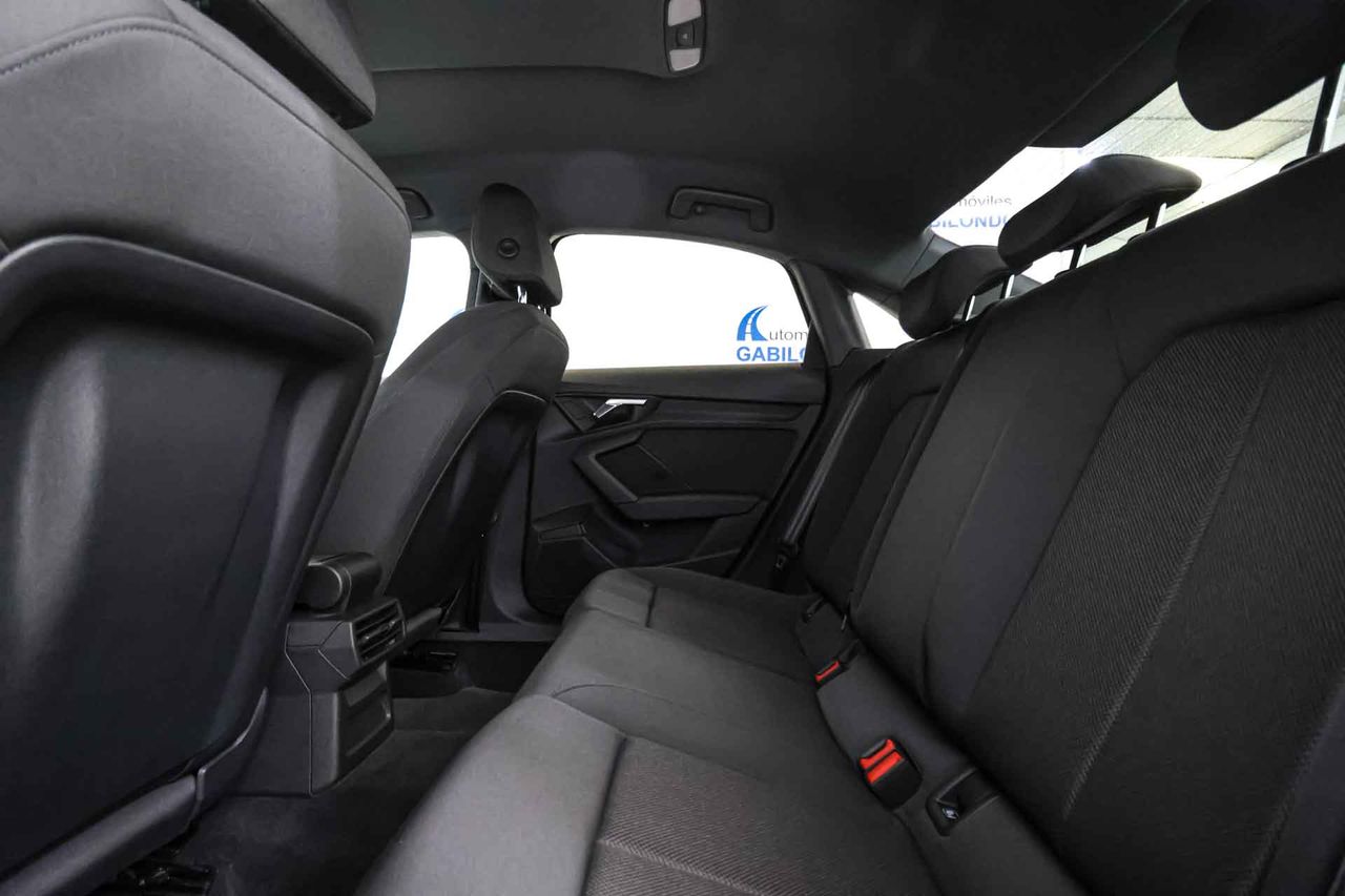 Audi A3 Sedan 35 TFSI 110kW (150CV) S tronic - Foto 52