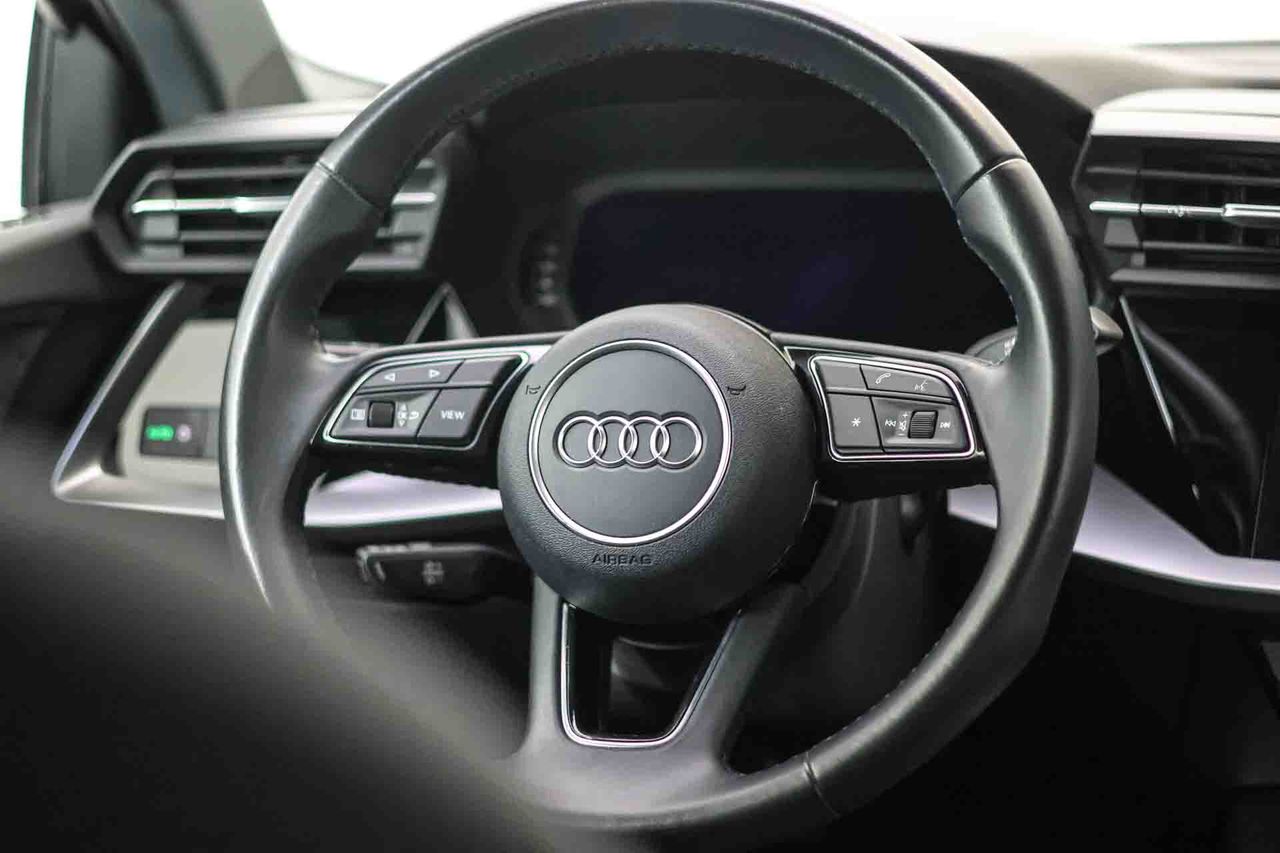 Audi A3 Sedan 35 TFSI 110kW (150CV) S tronic - Foto 32