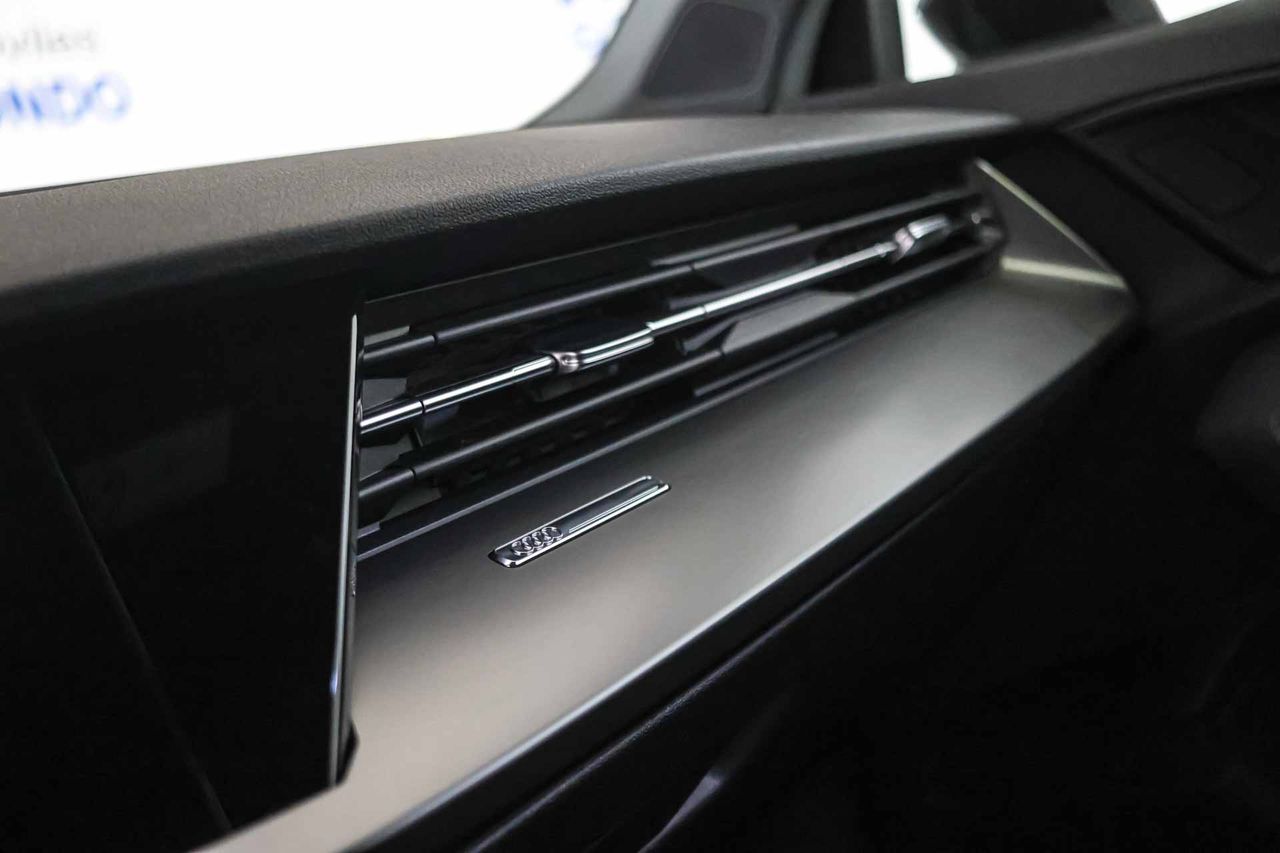 Audi A3 Sedan 35 TFSI 110kW (150CV) S tronic - Foto 51