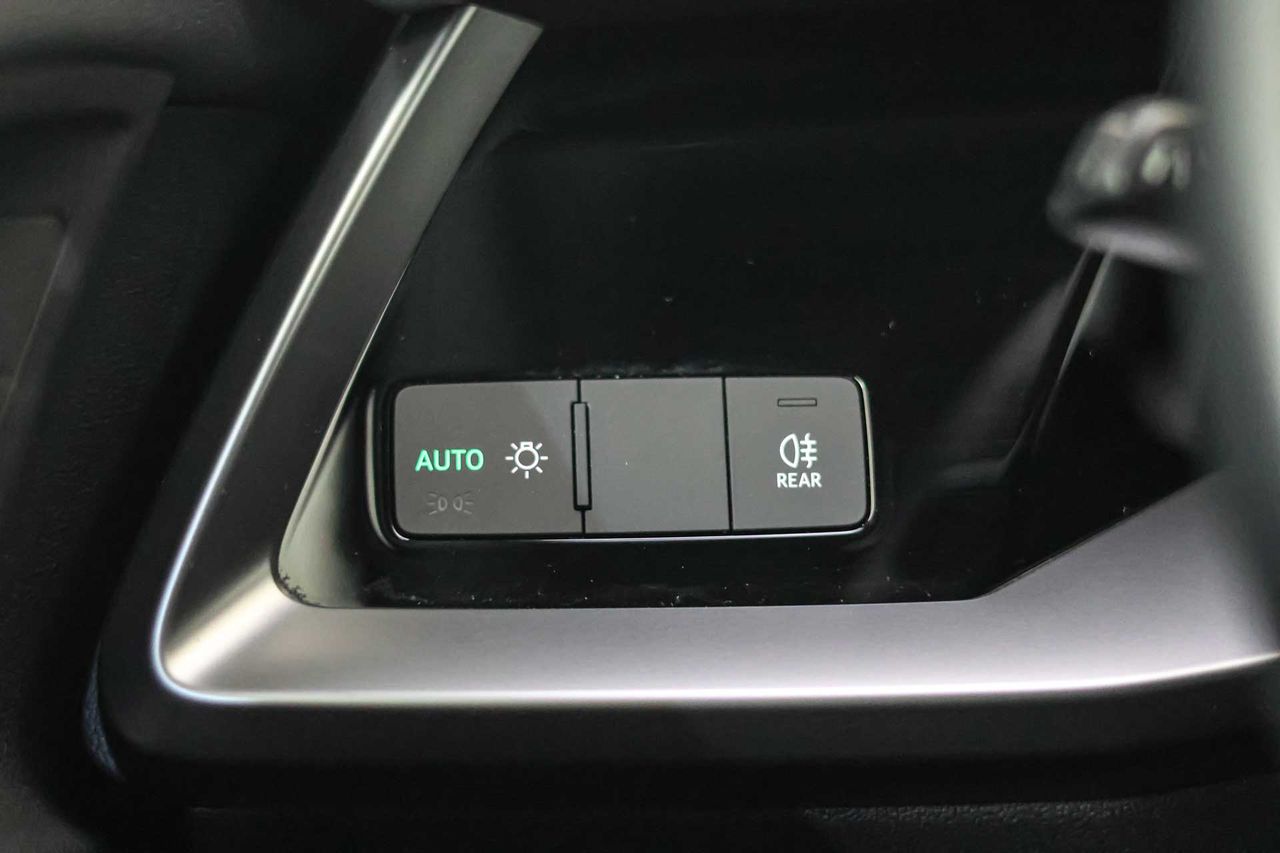 Audi A3 Sedan 35 TFSI 110kW (150CV) S tronic - Foto 30