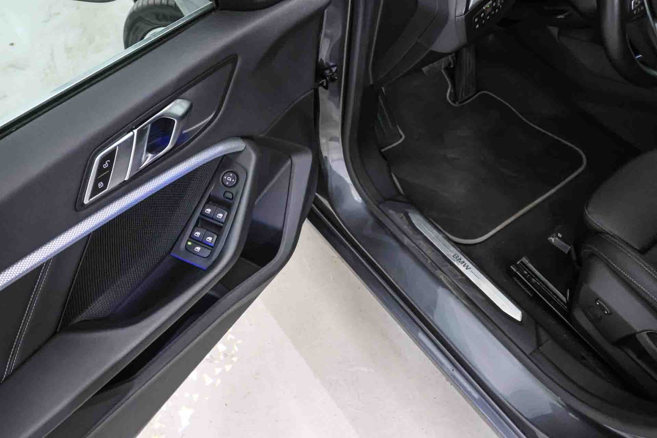 BMW Serie 2 216dA DCT Gran Coupe Pack Sport **Techo panorámico** - Foto 30