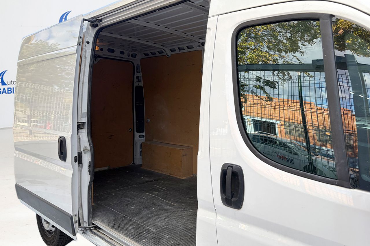 Fiat Ducato 30 M L2H2 2.3 Multijet 120 Pack Pro Nav  - Foto 10