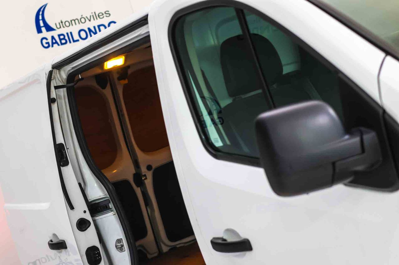 Renault Trafic Furgón L2H1 1.6dci Grand Confort  - Foto 19