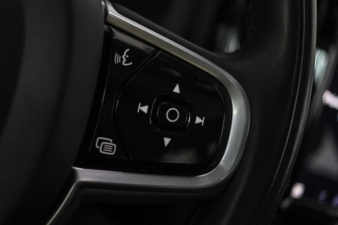 Volvo XC60 2.0 T6 AWD Recharge Inscription Exp Auto - Foto 39