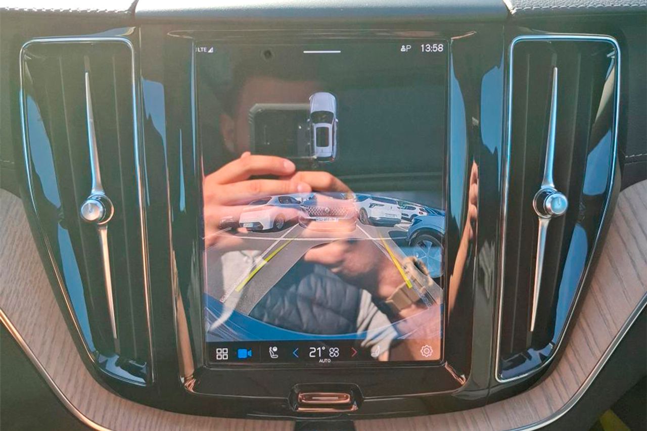 Volvo XC60 2.0 T6 AWD Recharge Inscription Exp Auto - Foto 8