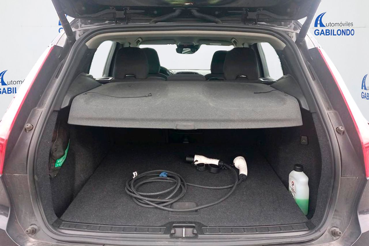 Volvo XC40 1.5 T4 Twin Recharge Inscription Auto - Foto 7